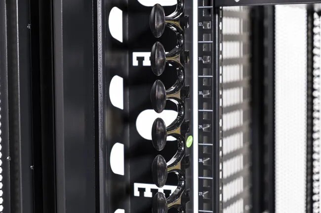 Certech 18RU 800 (W) x 800 (D) Premier Series Server Rack With 1 x Fixed Shelf, 4 x Fans, 1 x 6 Outlet Horizontal PDU, 25 x Cage Nuts, 4 x Castor Wheels & 4 x Levelling Feet
