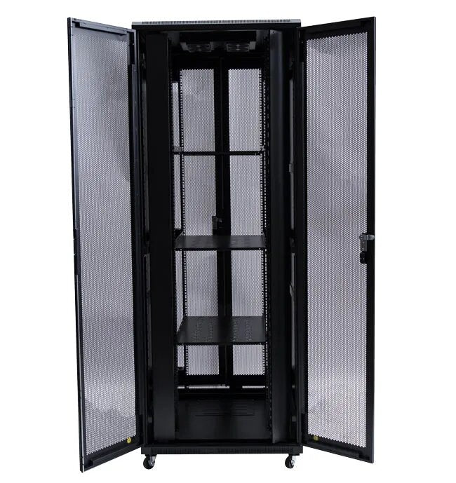Certech 45RU 800 (W) x 800 (D) Premier Series Server Rack With 3 x Fixed Shelves, 4 x Fans, 1 x 6 Outlet Horizontal PDU, 25 x Cage Nuts, 4 x Castor Wheels & 4 x Levelling Feet