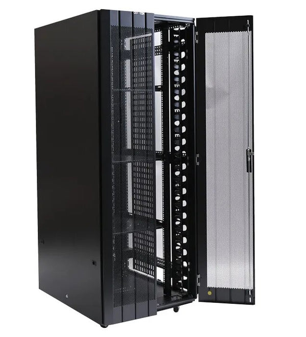 Certech 45RU 800 (W) x 1000 (D) Benchmark Series Server Rack With 3 x Fixed Shelves, 4 x Fans, 1 x 6 Outlet Horizontal PDU, 25 x Cage Nuts, 4 x Castor Wheels & 4 x Levelling Feet