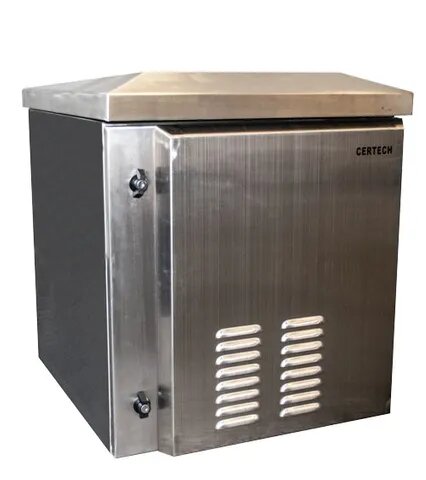 Certech 18RU 600mm Deep Stainless Steel Outdoor Wall Mount Cabinet With Dual Fan Kit, Serviceable Input / Output Filters, Dual Front Locks, IP45 Rated